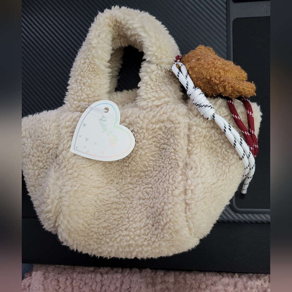 Nwt Ruby & Ry Cream Teddy Bear Fleece Handbag